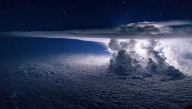 Tormenta eléctrica.