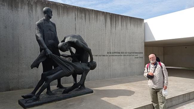 Monumento a las víctimas del nazismo en el campo de concentración de Sachsenhausen.