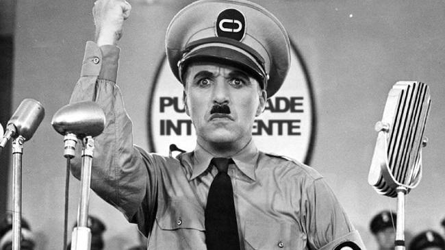 Charle Chaplin, en 'El gran dictador' (1940). Charle Chaplin, en 'El gran dictador' (1940).