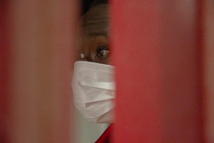 Imagen de una persona migrante en el Puerto de Motril. Imagen de una persona migrante en el Puerto de Motril.