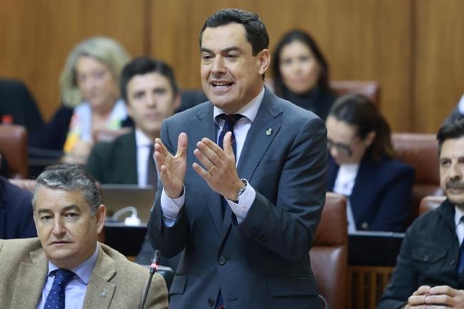 Moreno, en unaimagen de archico en el Parlamento andaluz.