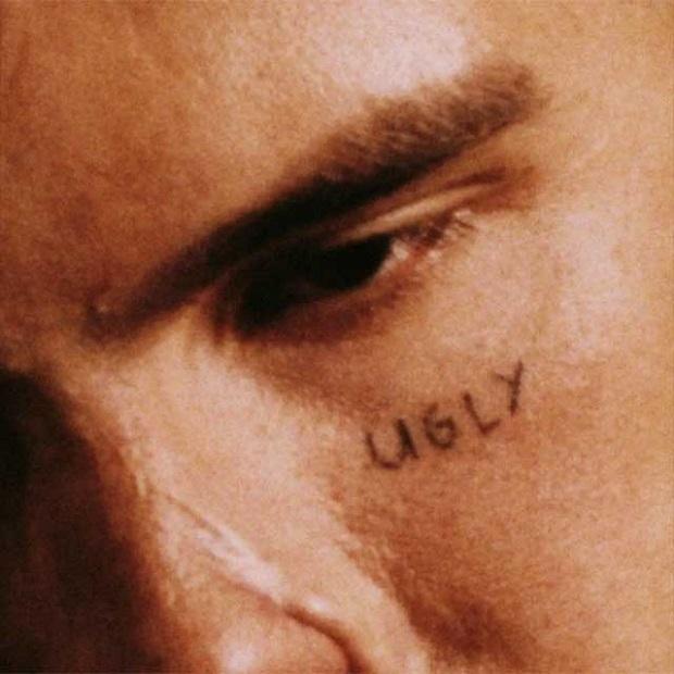 Portada de 'UGLY,' de slowthai.