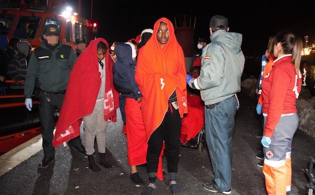 Algunos de los migrantes llegados a Almería. Algunos de los migrantes llegados a Almería.