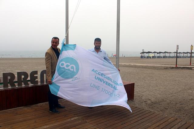 Bandera de accesibilidad universal en Torrenueva. 