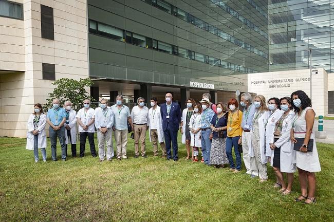 Profesionales jubilados durante el acto de reconocimiento.