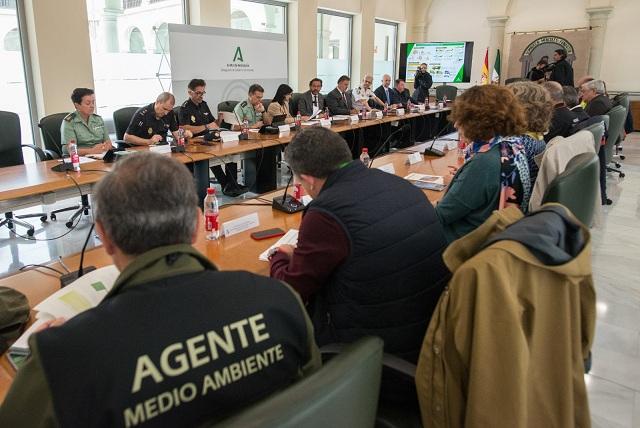Reunión del Comité Asesor del Plan Infoca en Granada. 