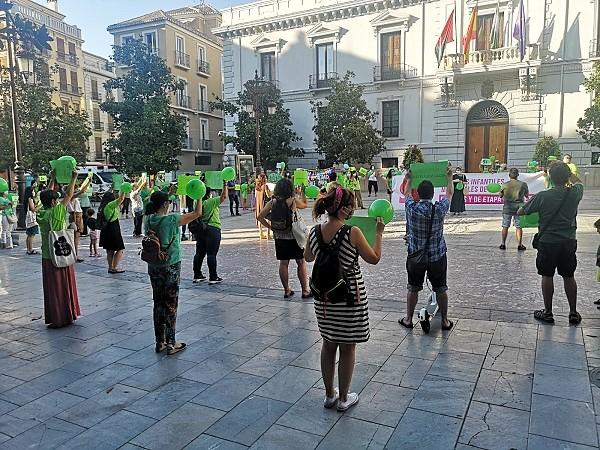 Imagen de una concentración en julio pasado contra la subida de las cuotas.