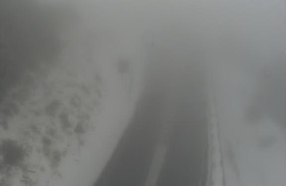 Al menos una decena de carreteras granadinas presentan incidencias. Al menos una decena de carreteras granadinas presentan incidencias.