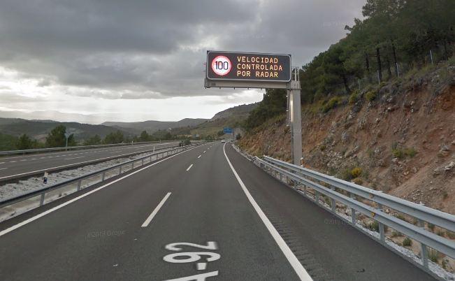 Aviso de radar en la A-92, en Huétor Santillán.