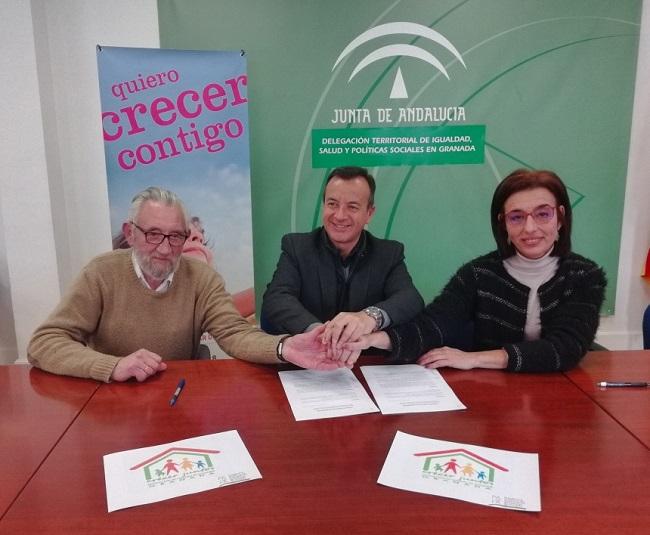 El delegado de Políticas Sociales con los responsables de Aldaima y Crecer Juntos. El delegado de Políticas Sociales con los responsables de Aldaima y Crecer Juntos.