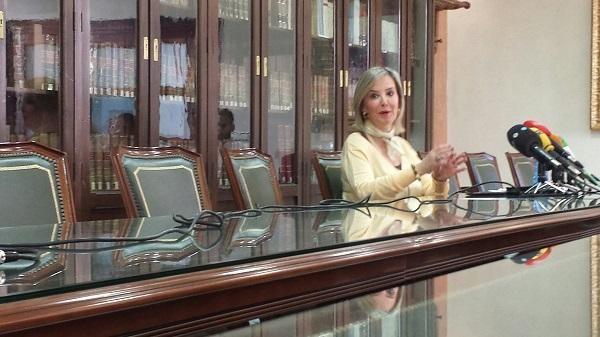 Ana Tárrago. Ana Tárrago.