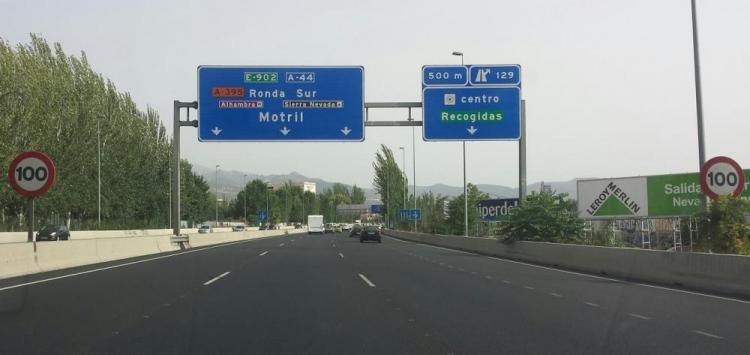 Ahora, el límite en la mayor parte del tramo urbano es de 100 kilómetros hora. Ahora, el límite en la mayor parte del tramo urbano es de 100 kilómetros hora.