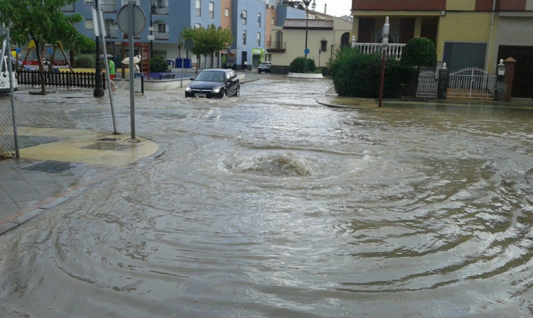 Avenida de la Estación, en Atarfe. Avenida de la Estación, en Atarfe.