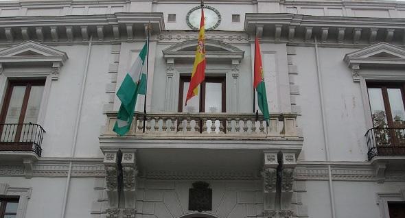 Balcón del Ayuntamiento de Granada. 