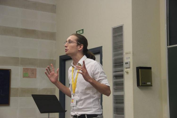 José Herrero, durante una de sus intervenciones. 