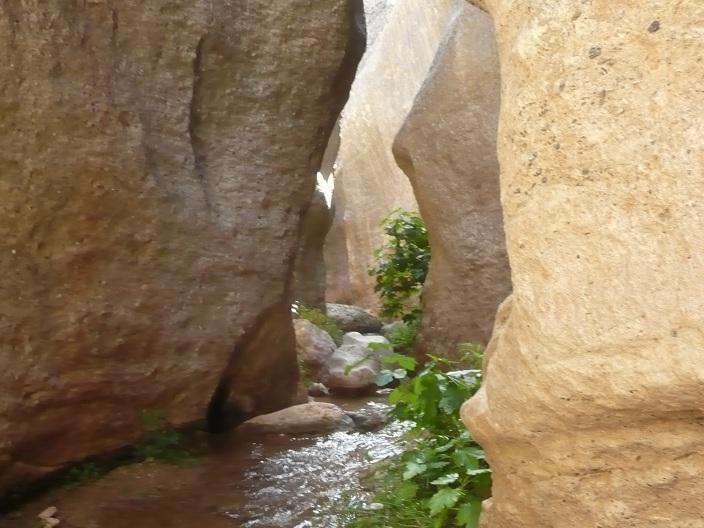 Barranco de la Luna, en Saleres. 