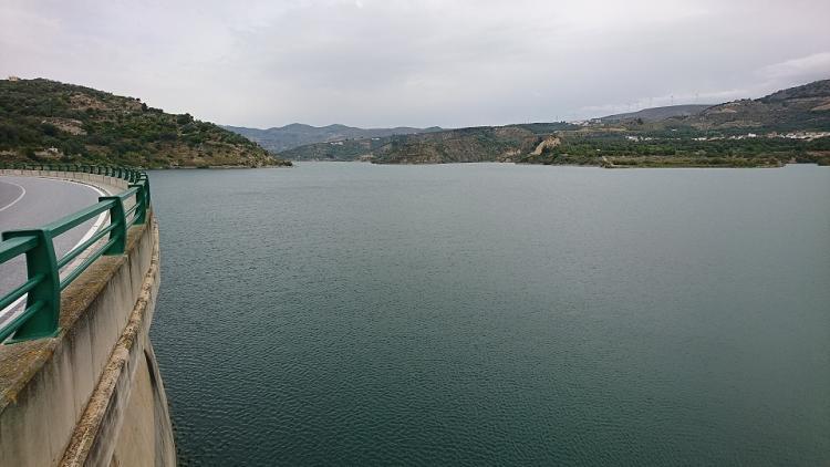 El embalse de Béznar es el único de la provincia que supera la mitad de su capacidad, está al 51,8%.