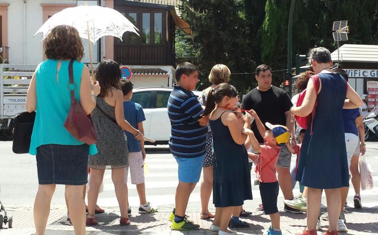 Las sombrillas vienen bien para evitar la exposición al sol. 