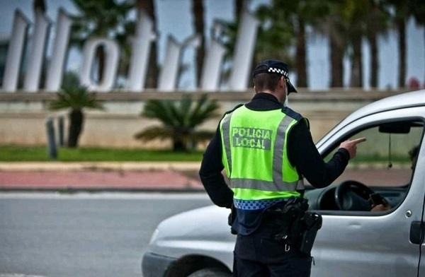 Control de la Policía Local de Motril. 