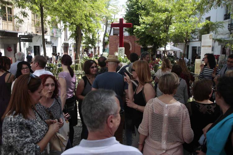 Las cruces con barra tendrán aforo limitado.