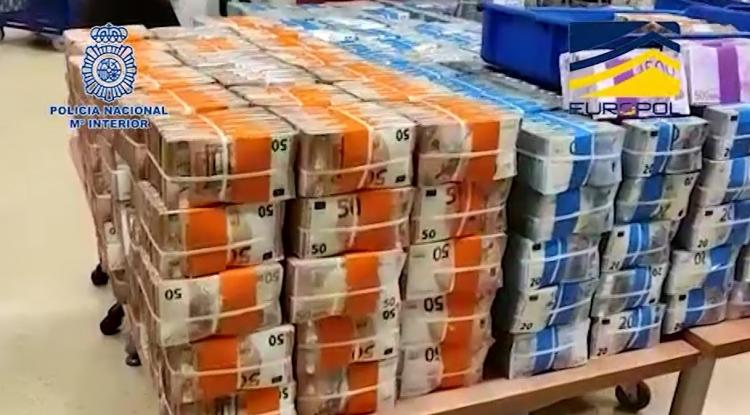 La única detención en España se llevó a cabo en Motril. En total se practicaron 179 diligencias de entrada y registro en cinco países.