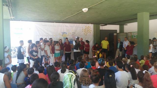 Una de las actividades en la escuela de verano de Granada, en Almanjáyar.