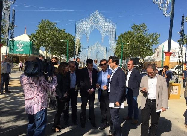 Visita del alcalde al ferial. 