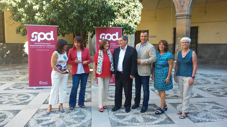 Representantes de Junta y Diputación, en el Hospital de San Juan de Dios.