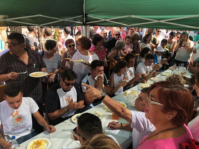 Un momento del concurso, con mucho público Un momento del concurso, con mucho público.