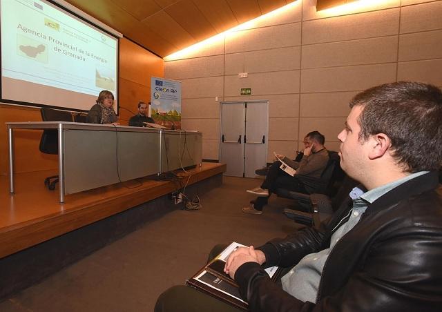 Un momento de la presentación del programa Un momento de la presentación del programa.