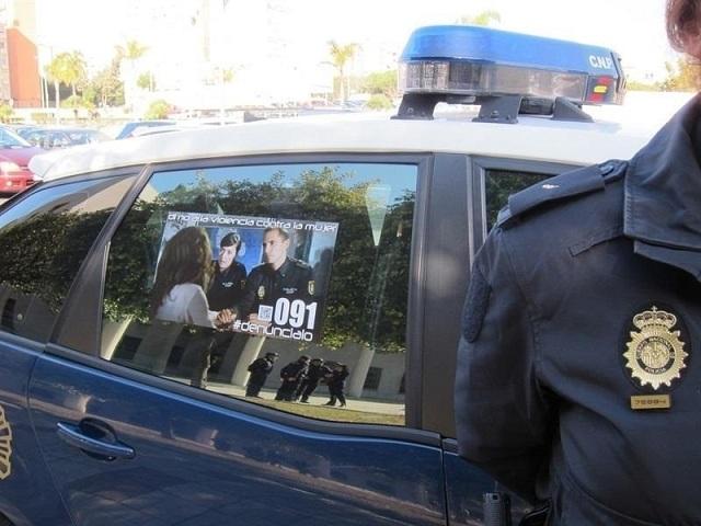En la operación han actuado policías de España e Italia En la operación han actuado policías de España e Italia.