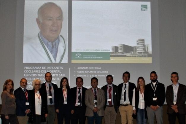 Jornadas sobre impantes cocleares, con la imagen del doctor Manuel Sainz Jornadas sobre impantes cocleares, con la imagen del doctor Manuel Sainz.