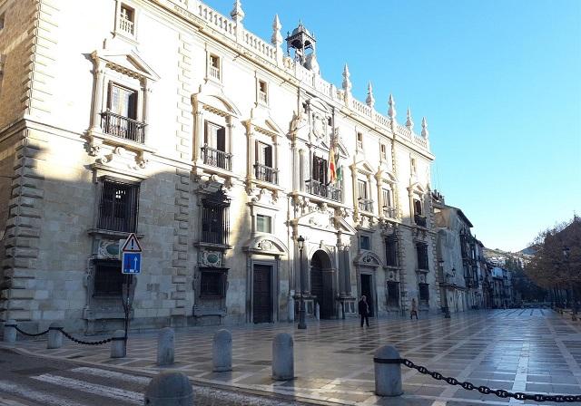 Real Chancillería, sede del TSJA y de la Audiencia de Granada.