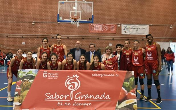 El equipo granadino, con el logotipo de Sabor Granada. 