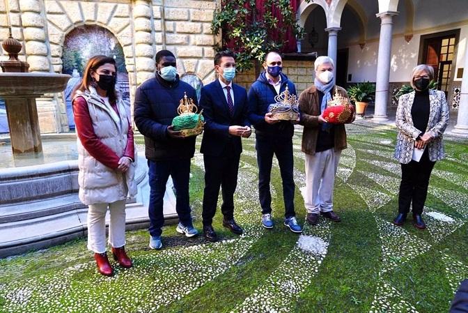 Presentación de la cabalgata y de los tres Reyes Magos. 