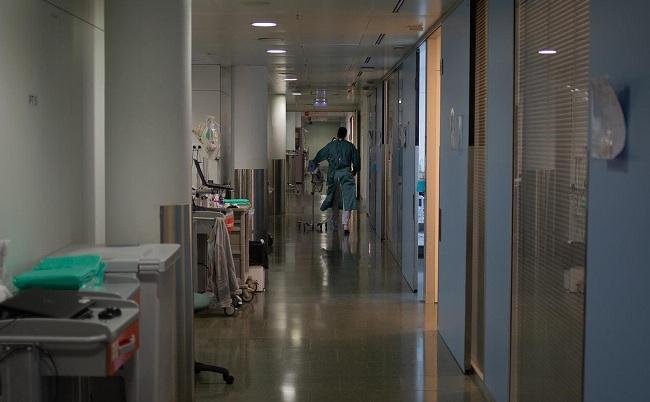 Interior de una unidad de cuidados intensivos. 