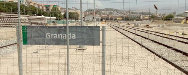 Granada lleva 17 meses sin trenes. 