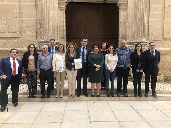 Los parlamentarios granadinos tras la aprobación de la declaración institucional Los parlamentarios granadinos tras la aprobación de la declaración institucional.