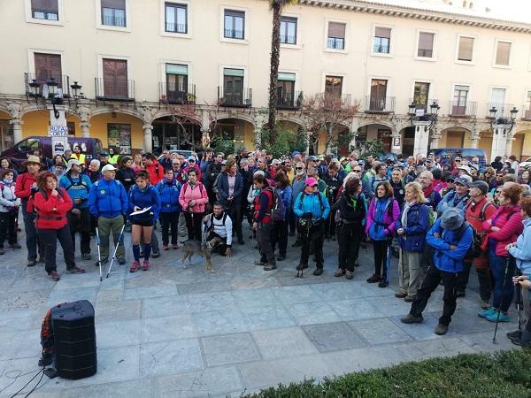 Encuentro en la Plaza de las Palomas.