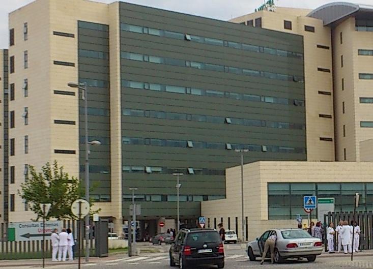 Una de las entradas al hospital del PTS Una de las entradas al hospital del PTS.