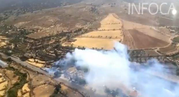 Imagen del fuego desde el helicóptero del Infoca. 