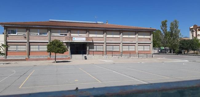 Colegio San Isidro de Huétor Tájar. Colegio San Isidro de Huétor Tájar.