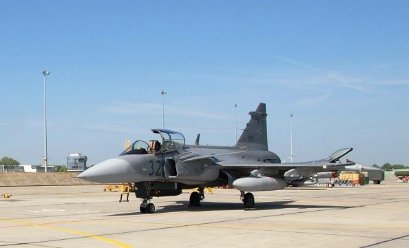 Un caza JAS-39 Gripen de la Fuerza Aérea de Hungría.