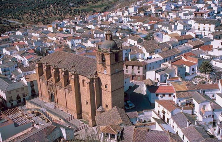 Iglesia de Íllora, donde se celebrará la boda. 