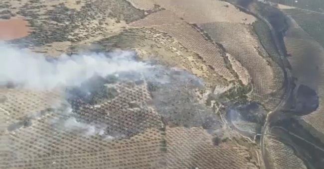 Vista aérea del incendio de Iznalloz. Vista aérea del incendio de Iznalloz.