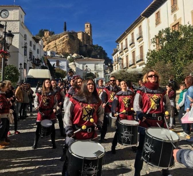 Mucha animación en las calles de Montefrío.