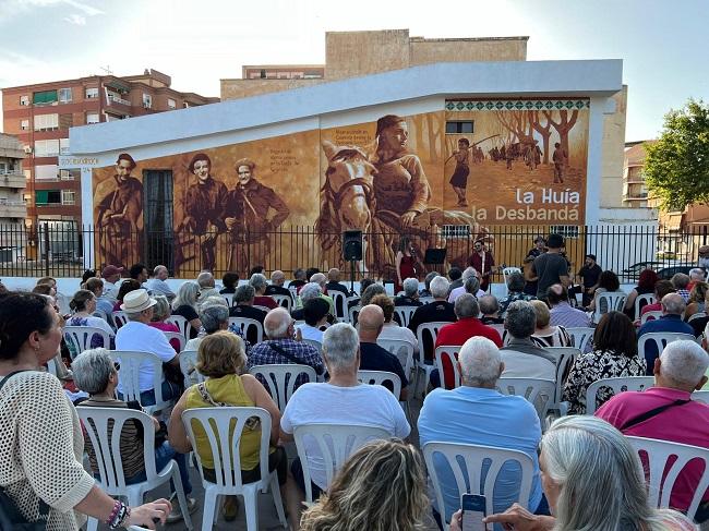 Inauguración del mural dedicado a las víctimas de la Desbandá en Motril.