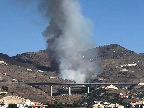 Vista del incendio. Vista del incendio.