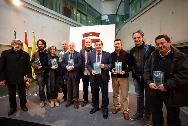 Presentación de libro de rutas por la Vega.