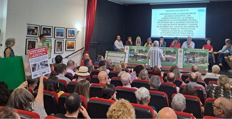 Imagen de archivo de una Junta de Distrito celebrada a petición de los vecinos.